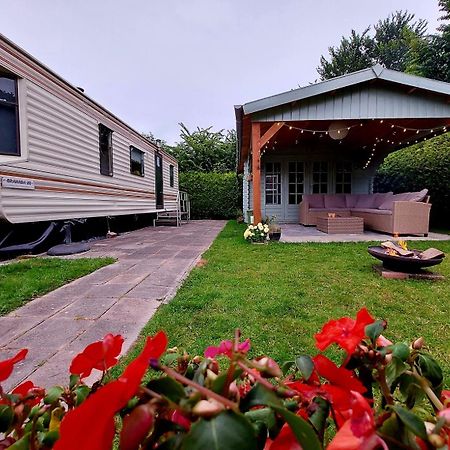 Familychalet De Schaapskooi, 6-Persons, Big Private Garden, Dogs Aloud Westergeest Kültér fotó